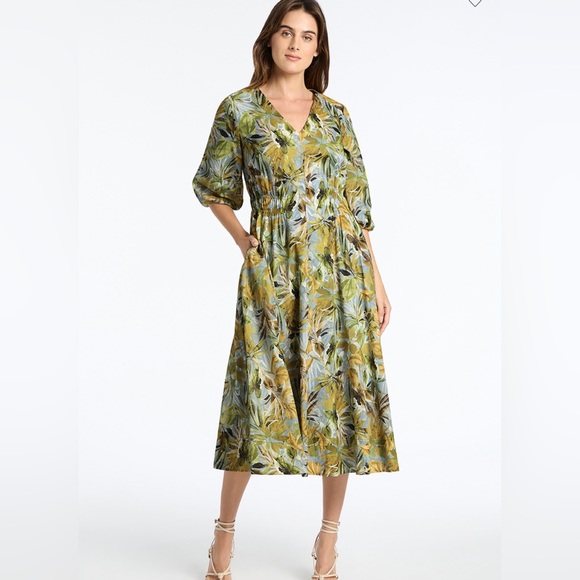 David Lawrence Dresses & Skirts - 🌿 DAVID LAWRENCE 🌿women’s multicoloured floral midi dress puff sleeves size 10
